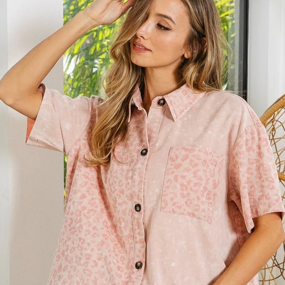 ✨NWT BiBi Mineral Washed Leopard Print‎ Short Sleeve Shirt